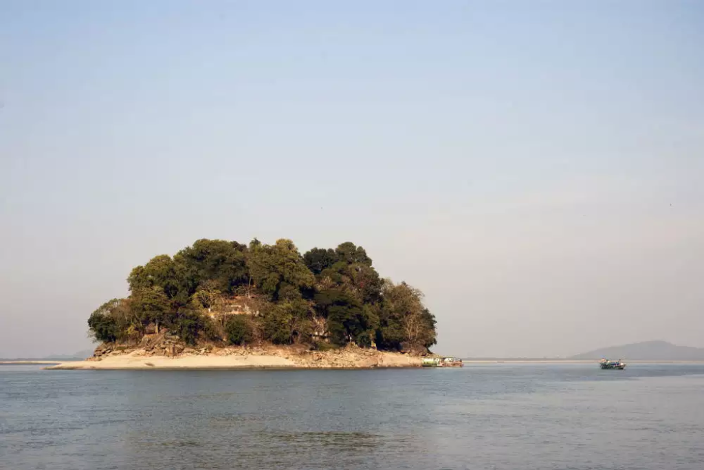 Umanand island